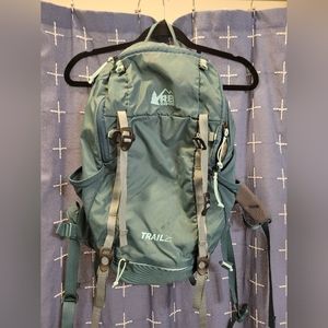 REI Trail 25 Backpack